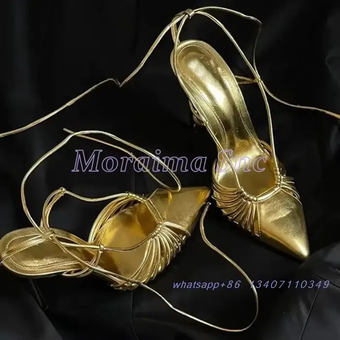 Sandales creuses pointues dorées pour femmes