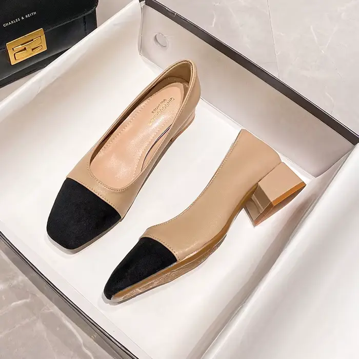 Escarpins patchwork en cuir noir et beige pour femmes, chaussures provoqué à talons épais, bout carr