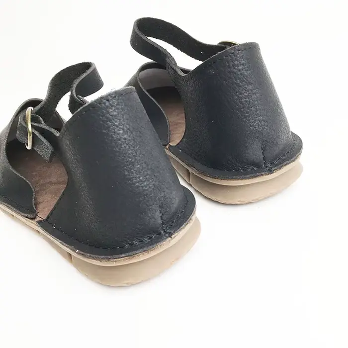 Careaymade-Sandales de loisirs rétro en cuir véritable pour femmes, faites à la main, confortables, résistantes à l'eau, respirantes, à tête ronde