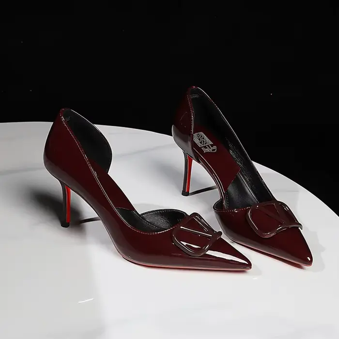 Chaussures à talons hauts sexy à semelle rouge