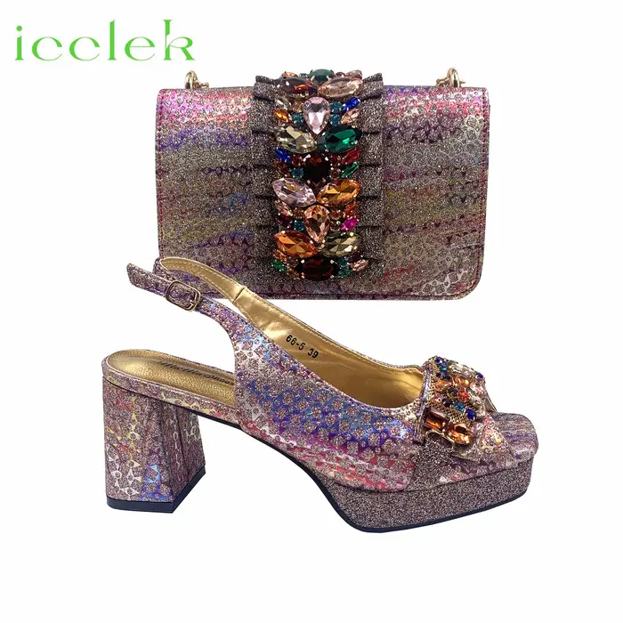 Ensemble chaussures et sac pour femmes, design italien tendance, tissus synthétiques spéciaux multic