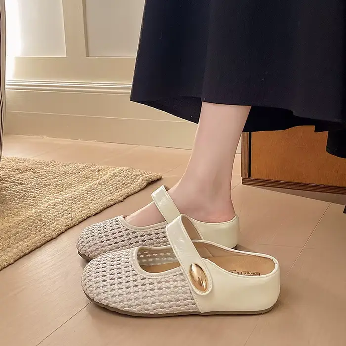 Chaussures pour femmes de style français, mules à bout fermé, plates, respirantes, ajourées, confort