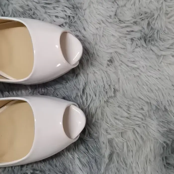 Escarpins à plateforme en cuir super verni pour femmes