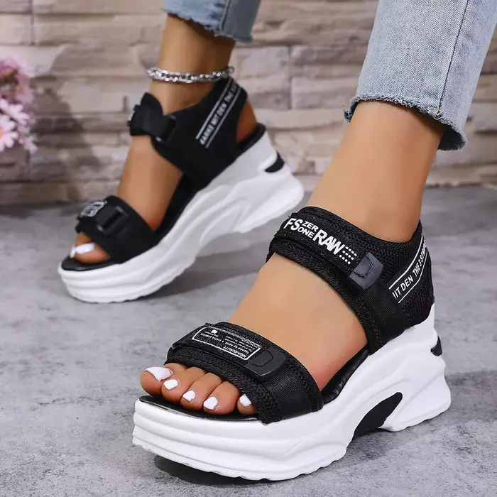 Sandales d'été à talons hauts pour femmes