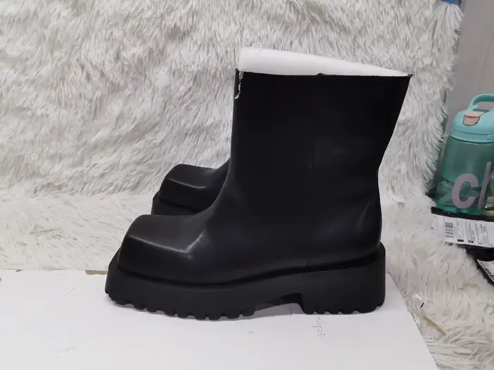 Bottes de moto à bout carré et semelle épaisse pour femmes et hommes