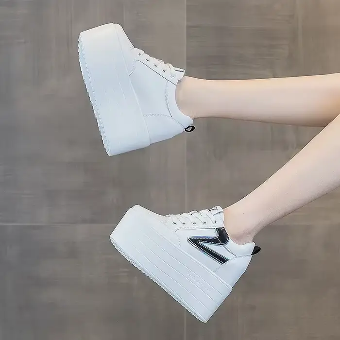 Talons compensés épais en cuir véritable