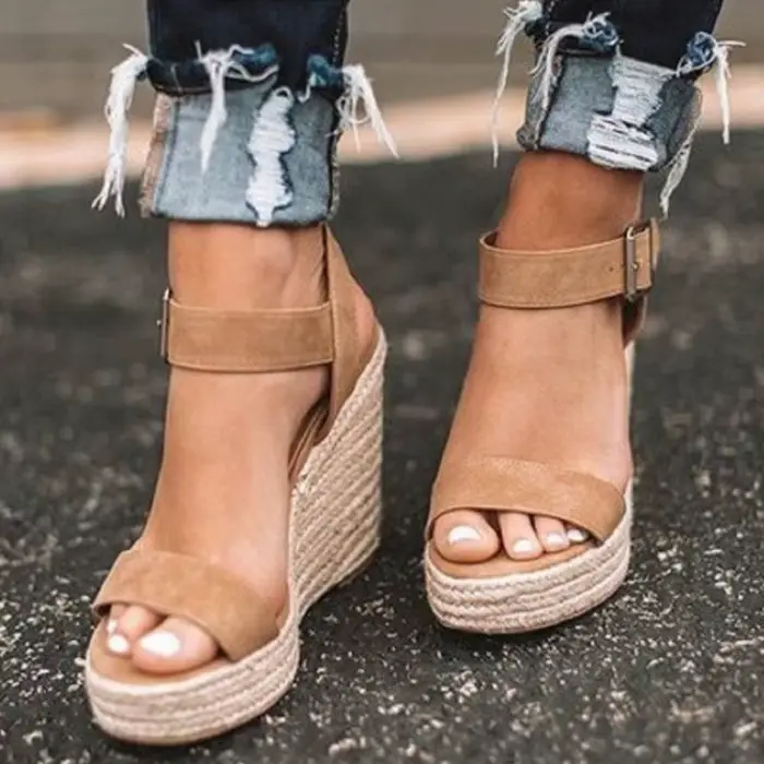 Sandales à talons compensés pour femmes