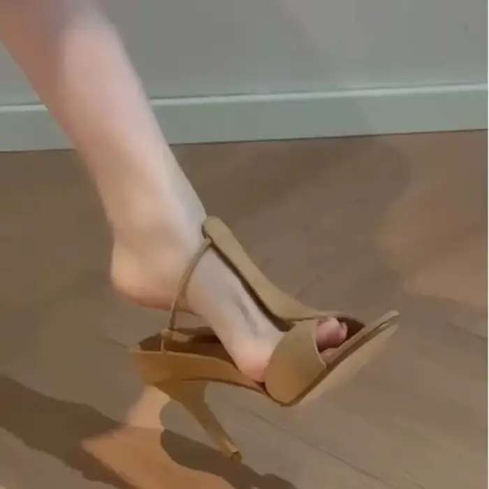 Sandales à bout ouvert pour femme