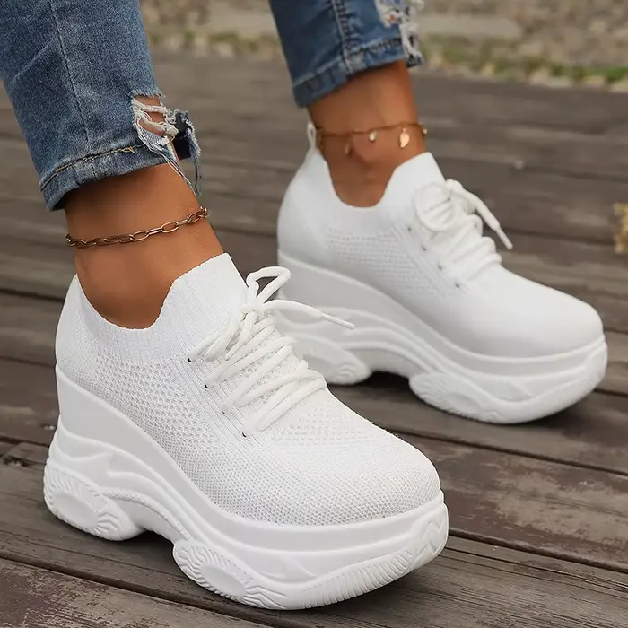 Baskets à semelles compensées blanches tricotées pour femmes, chaussures de Sport à lacets, en maill