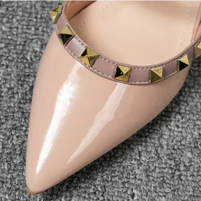 Femmes talons chaussures Promotion clouté concepteur de luxe en cuir verni pantoufles brillant couleurs mélangées sangle couture diapositives bleu rouge 43 42