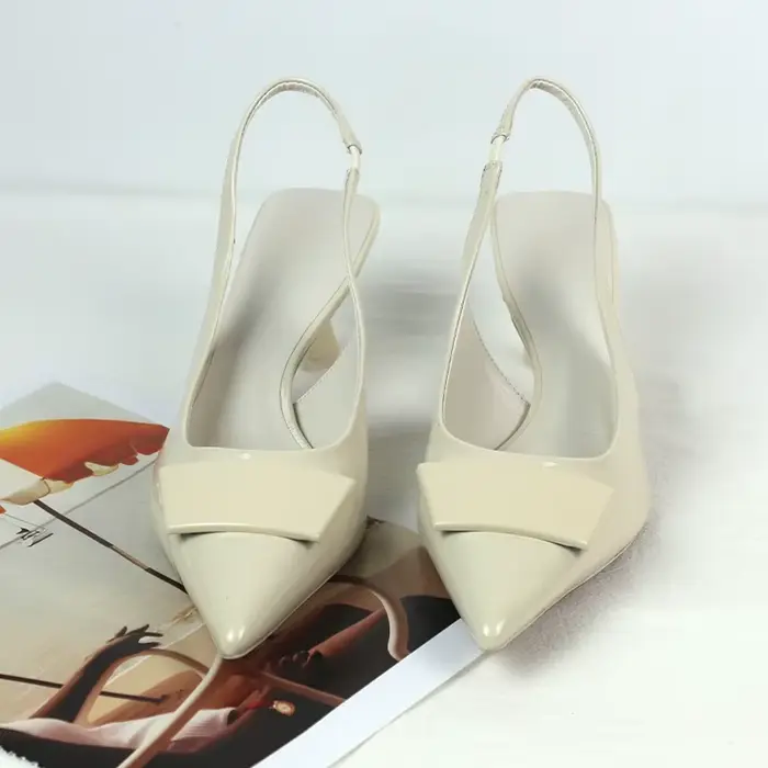 Sandales d'Été Blanches à Talons Hauts Pointus pour Femme, Chaussures Simples à Structure Carrée, de Style Styliste, Légères et Élégantes, à la Mode