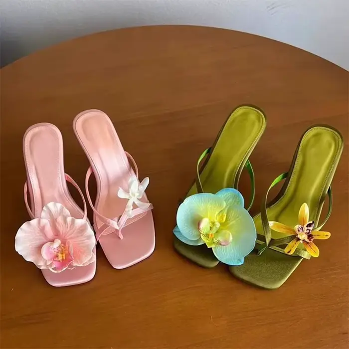Sandales à fleurs pour femmes