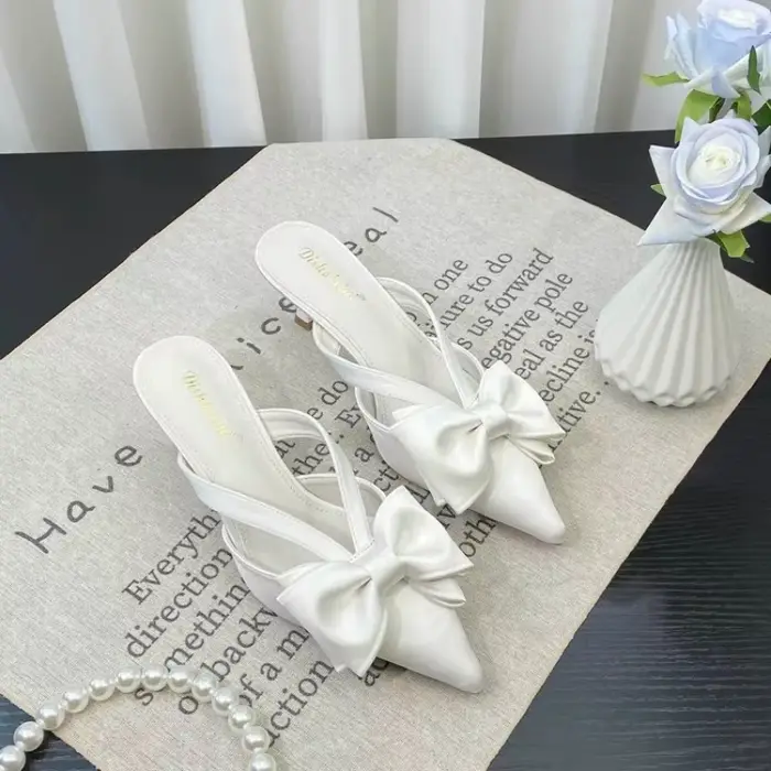 Pantoufles roses Cool Style féerique pour femmes