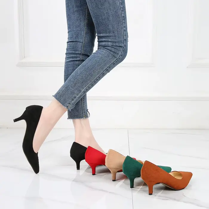 Escarpins à talon bas pour femme