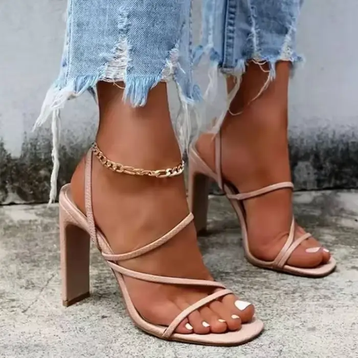 Sandales à talons épais pour femmes