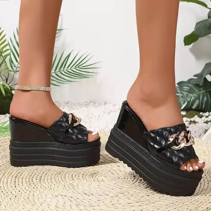 2025 nouvelles femmes sandales à talons compensés décontracté plate-forme diapositives