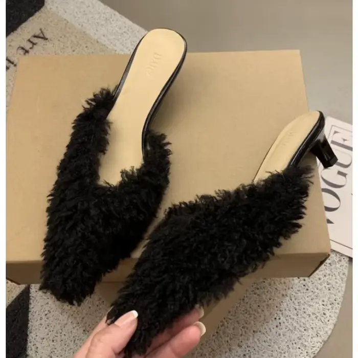Diapositives de mule en fourrure pour femmes, talon chaton de luxe, rose rose, pantoufles sexy pour