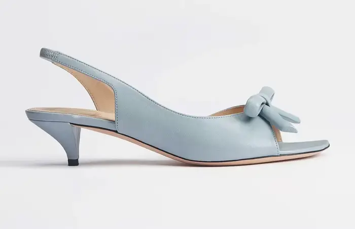Sandales élégantes à talons bas en satin avec nœud pour femme