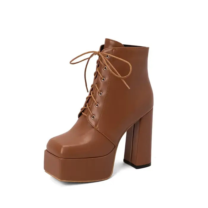 Bout carré plate-forme haute à talons hauts à lacets couleur unie bottes en cuir noir finition mate printemps et