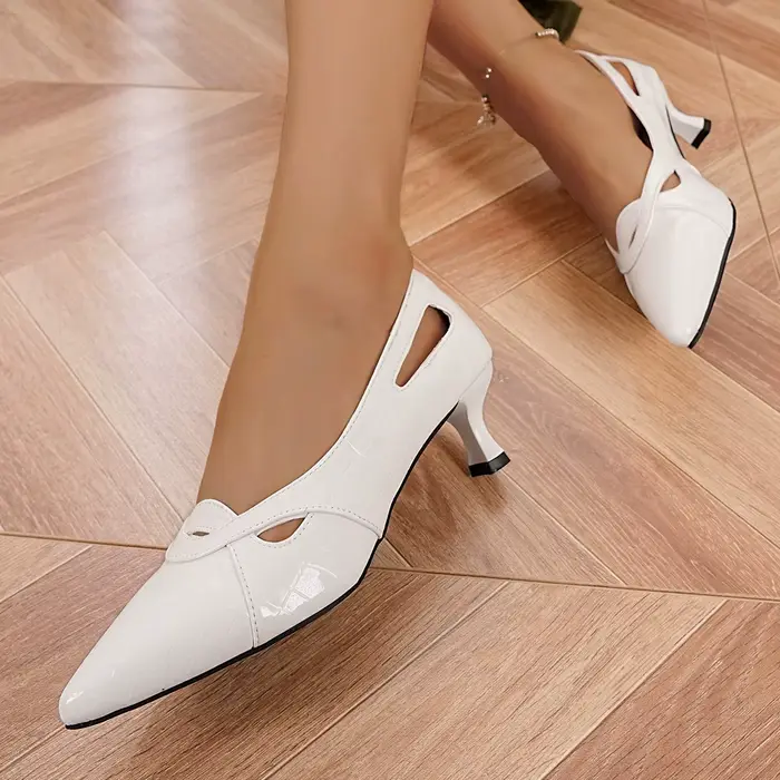 Talons hauts élégants pour femmes