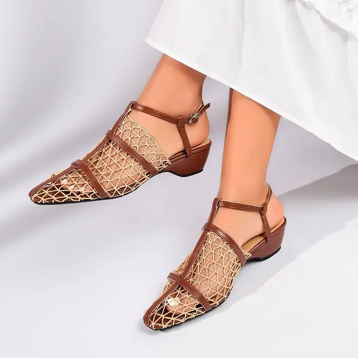 Sandales à talon carré en maille respirante - Chaussures d'été confortables pour femmes