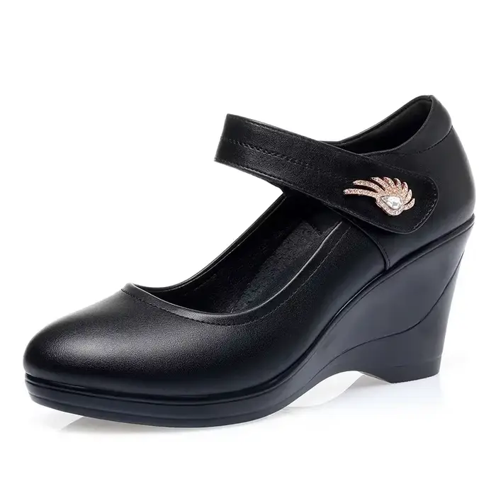 Chaussures à talons compensés confortables en cuir souple de 7,5 cm, plateforme basse, collection au