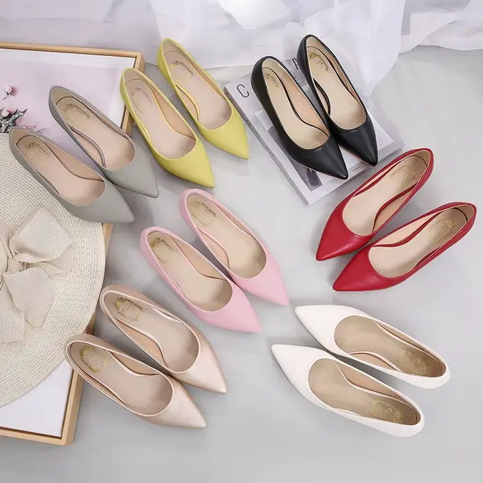 Escarpins à talons mi-hauts pour femmes