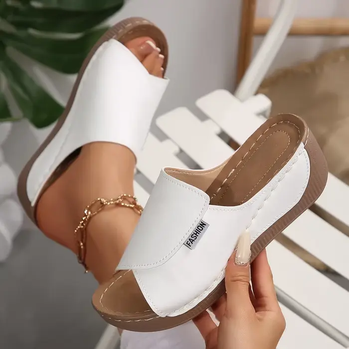 Femmes chaussons compensés été 2025 nouvelle mode pantoufles bout ouvert respirant sandales confortable boucle femme