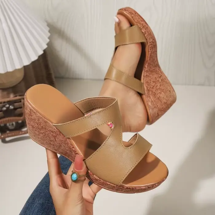 Sandales compensées pour femmes à enfiler