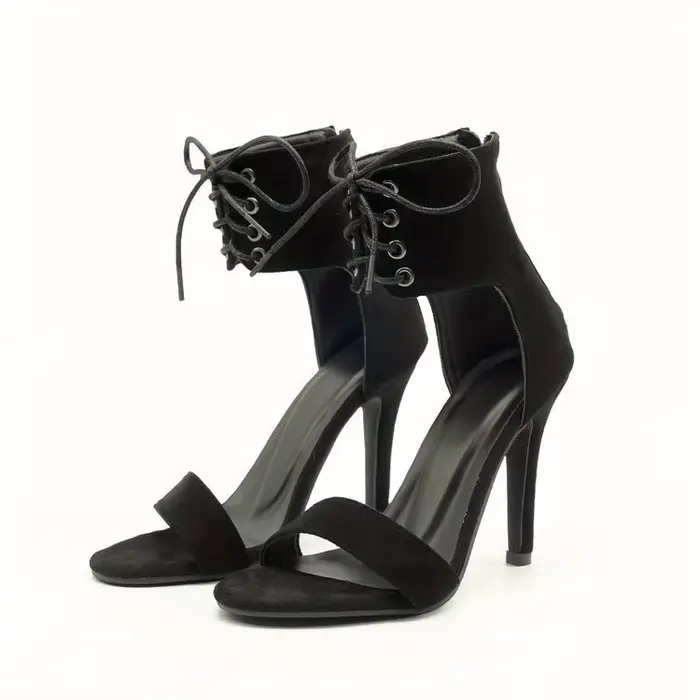 Sandales noires style romain pour femme, nouvelle collection été, grande taille, talon fin, boucle à