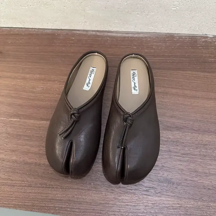 Chaussures d'extérieur plates à bout fendu pour femmes, mules tendance, sandales Tabi Niajia