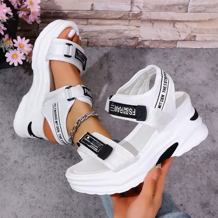 Femmes plate-forme sandales à talons compensés mode d'été nouvelles chaussures confortables