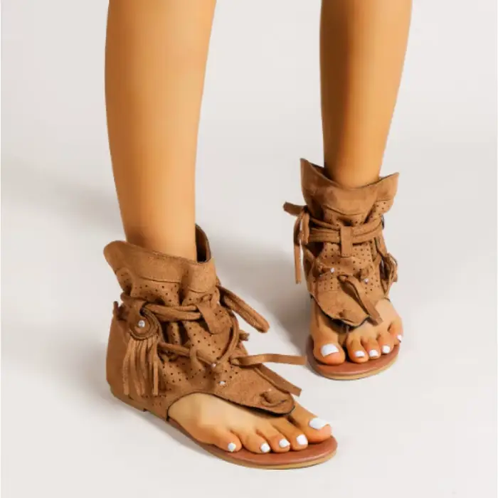 Nouvelles Sandales Femme 2026 Rétro Style Gladiateur à Clip d'Orteil Bottes Vintage Décontractées à Pompons Mode