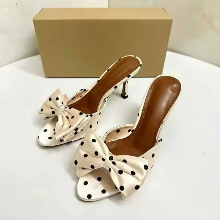 Sandales à talons aiguilles 2026 Printemps-Été Nouveauté Confortables et Polyvalentes à Bout Rond Ouvert