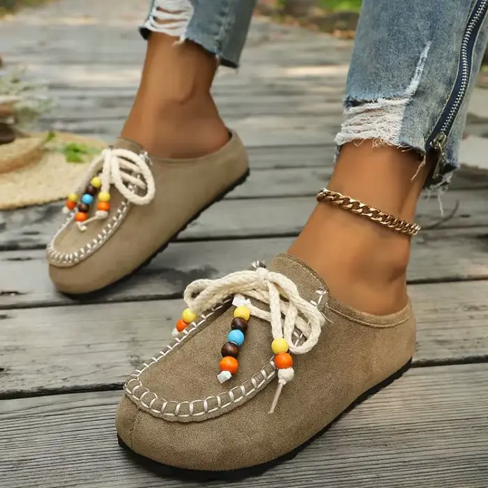 Mules et sabots pour femmes à bout rond en daim