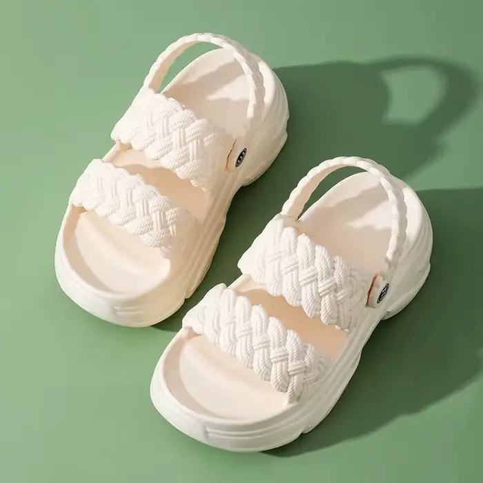 Sandales intégrées d'Asie du Sud-Est pour femmes, pantoufles d'été tendance version coréenne, chauss