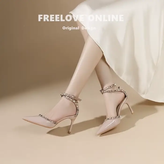Sandales à talons hauts en peau de mouton